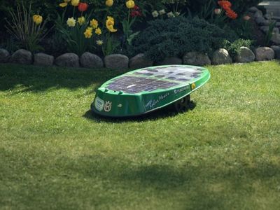 Husqvarnas first Robot